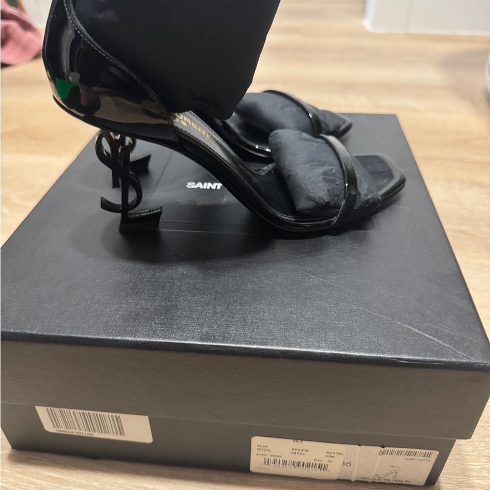 Saint Laurent Glossy Black Logo Heels